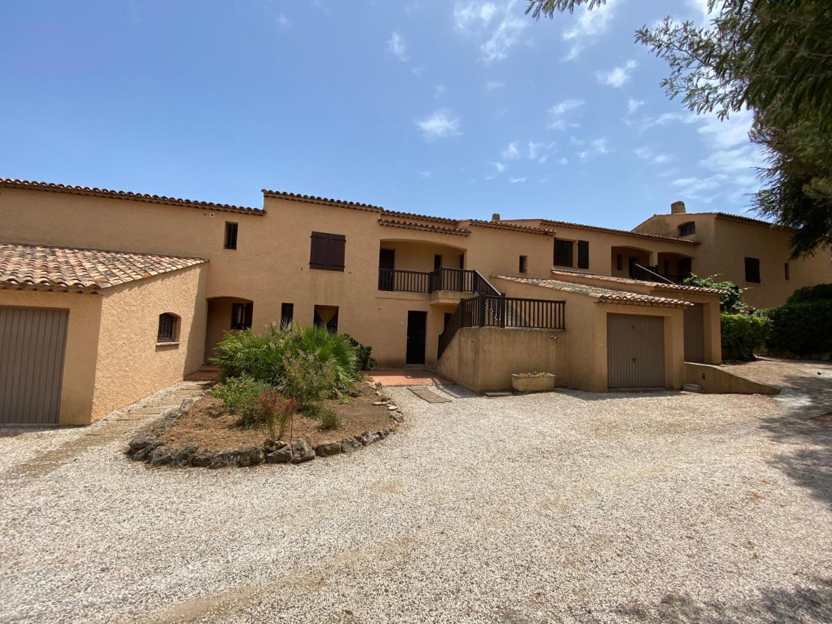 Appartement De Vacances Au Calme Absolu, Vue Mer. Saint Aygulf Exterior foto